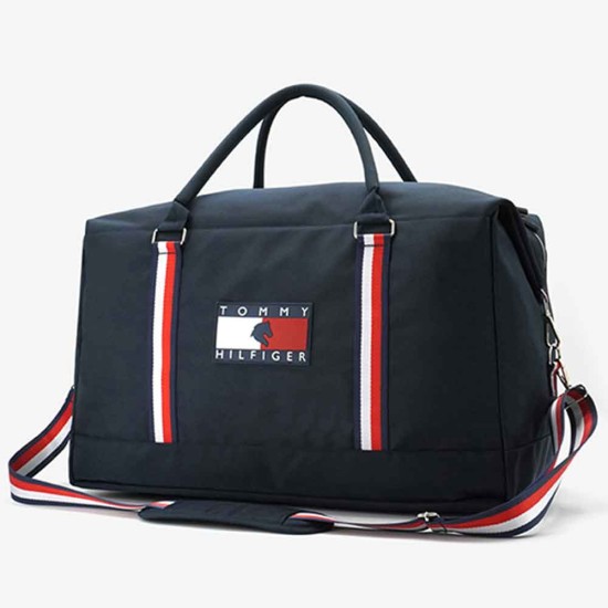 Weekend bag hot sale tommy hilfiger